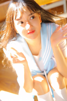 女性开裆裤无遮挡